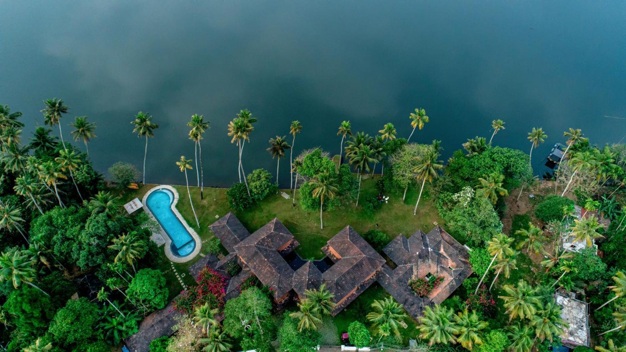 Cranganor History Cafe & Riverside Chateau North Paravur Eksteriør bilde