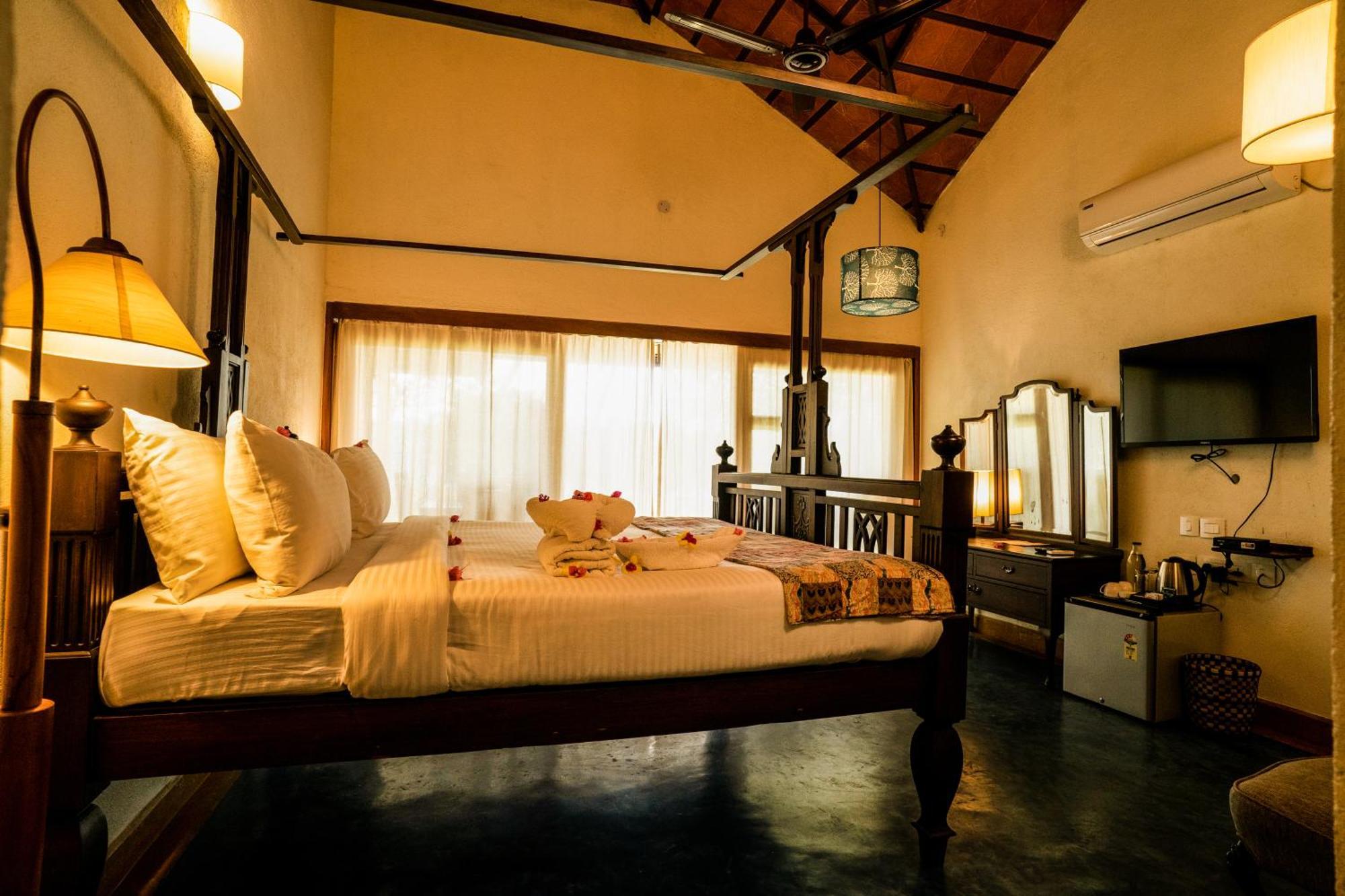 Cranganor History Cafe & Riverside Chateau North Paravur Eksteriør bilde