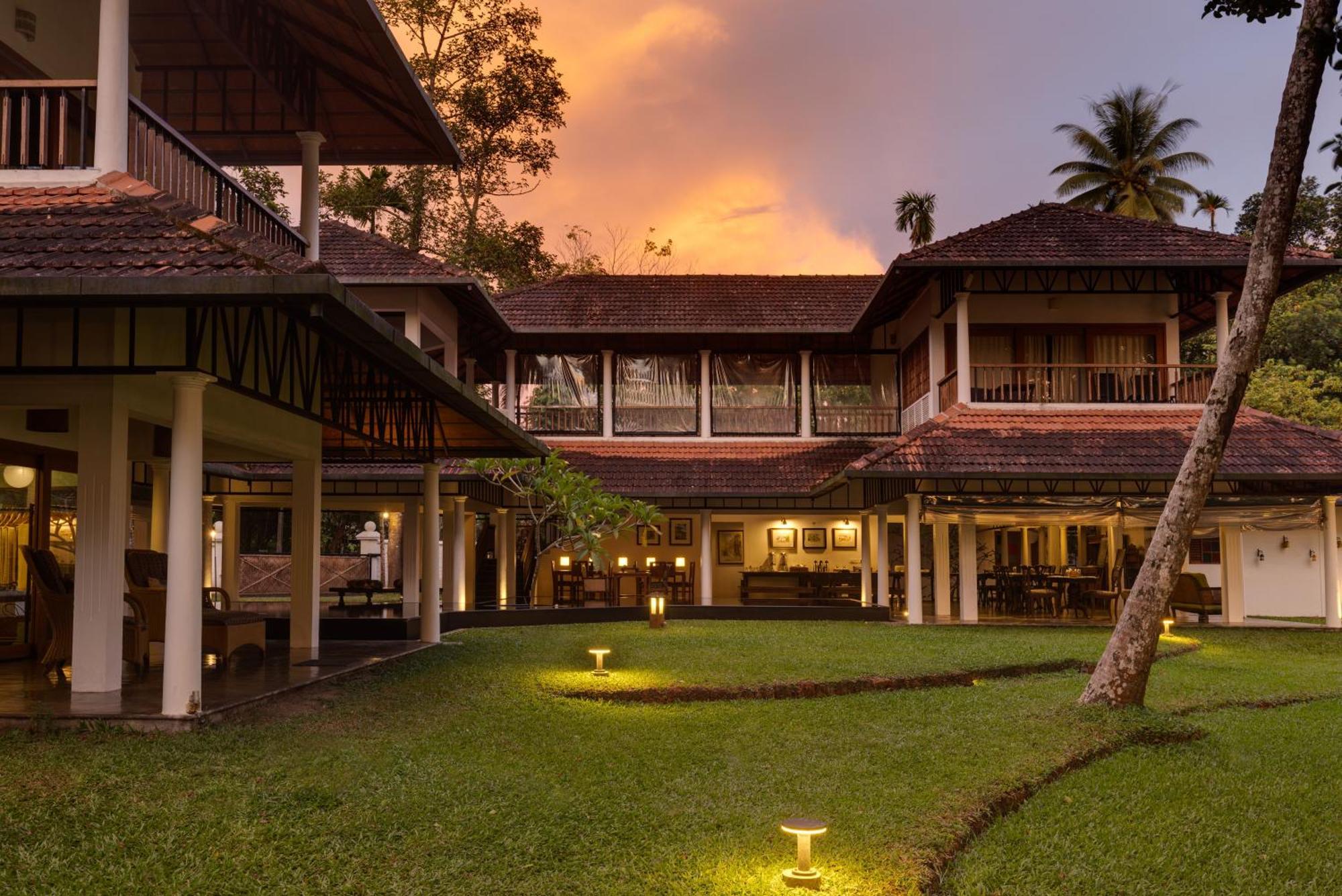 Cranganor History Cafe & Riverside Chateau North Paravur Eksteriør bilde